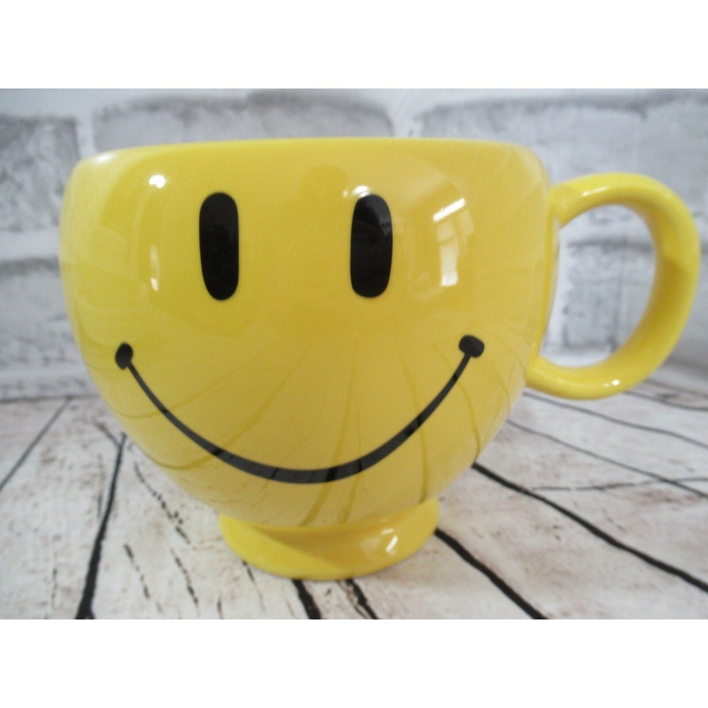 Teleflora‎ Smiley Face Mug Large Yellow Ceramic Coffee Cup Planter Happy Smile